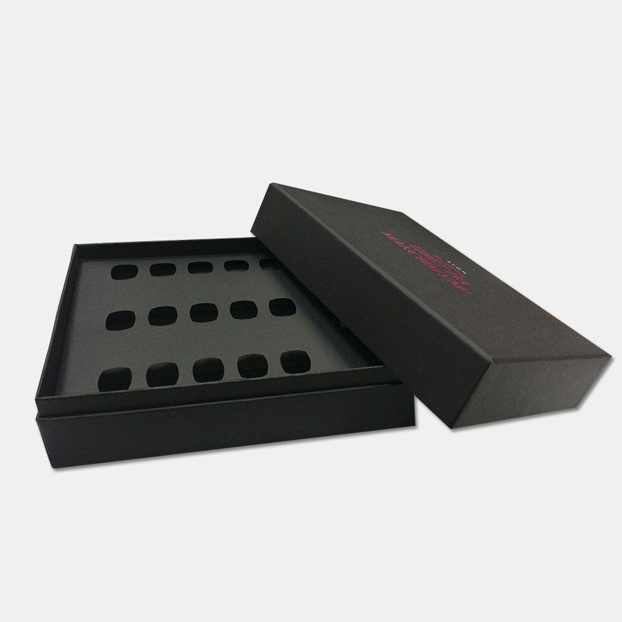 Коробка крышка-дно с низким бортиком с ложементом заказ TP_10240_L 