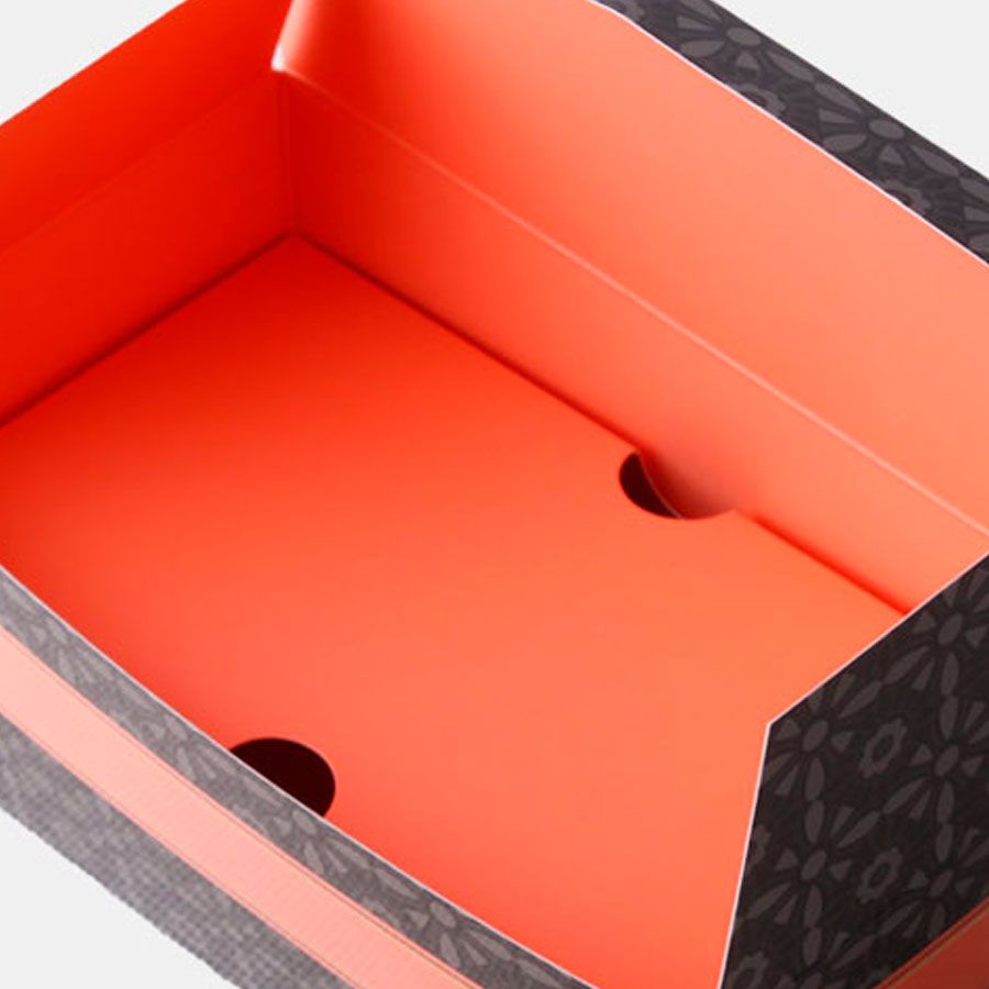 Коробка  самосборная оригинальной формы с ложементом заказ TP_7817_L 