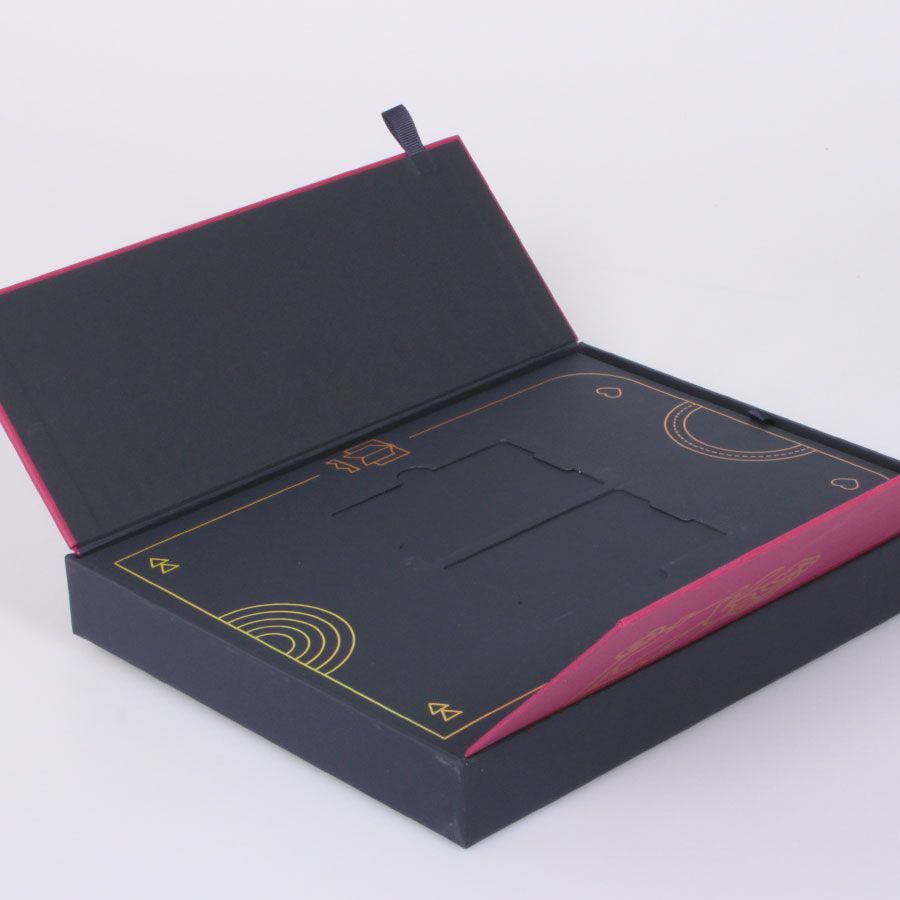 Коробка-шкатулка на магнитах с ложементом заказ TP_201096_L 