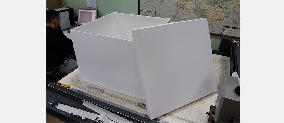 Образец коробки крышка-дно 613х613х506 мм