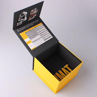 Коробка-шкатулка на магнитах с ложементом заказ ТР_208241_L 